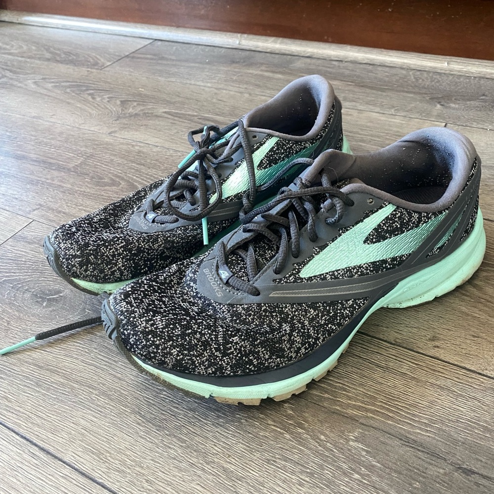 Brooks Launch 4 running shoe